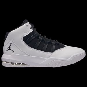 Jordan Max Aura Size 12.5